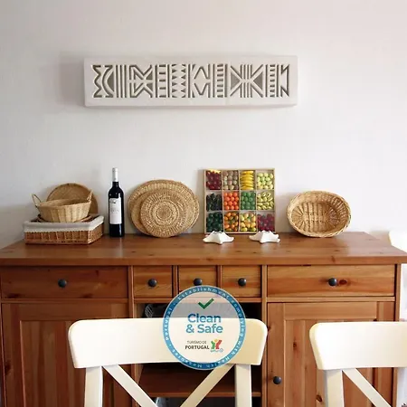 Charming By Sapvillas *