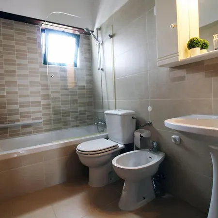 Holiday home Charming By Sapvillas *