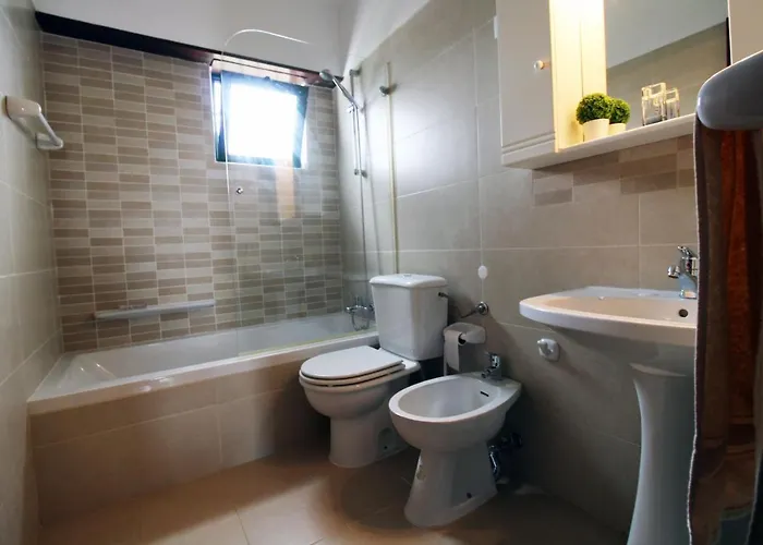 בית נופש Charming By Sapvillas *